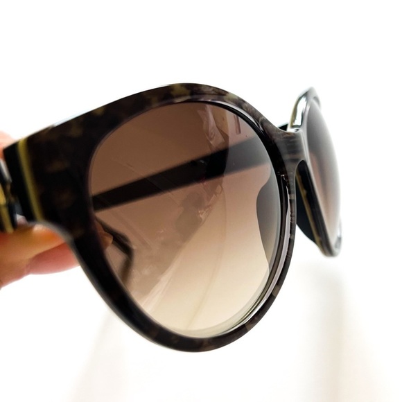 Roberto Cavalli Brown Gradient Gold Logo Sunglasses EUC (like new) w Gucci Case - Picture 4 of 16